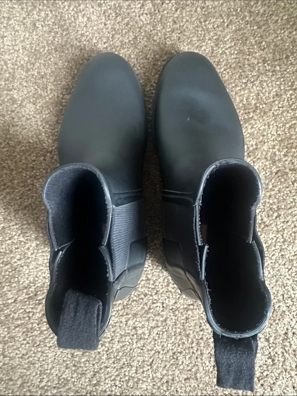 Hunter Men’s Black Refined Chelsea Rain Boots Unisex Men’s SZ 7/Women’s SZ 8.5